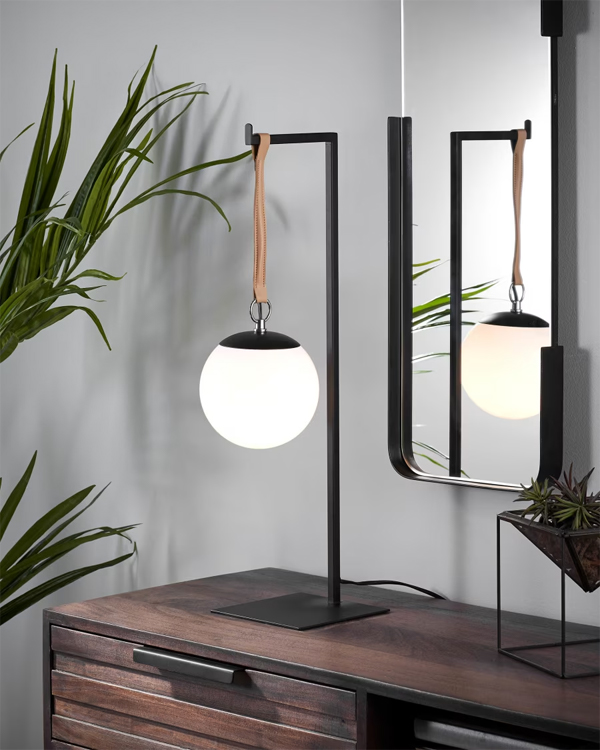 MONTEIRO stona lampa