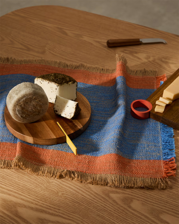 ZAIRINA daska za posluživanje , FSC 100% drvo akacije i žutog metala