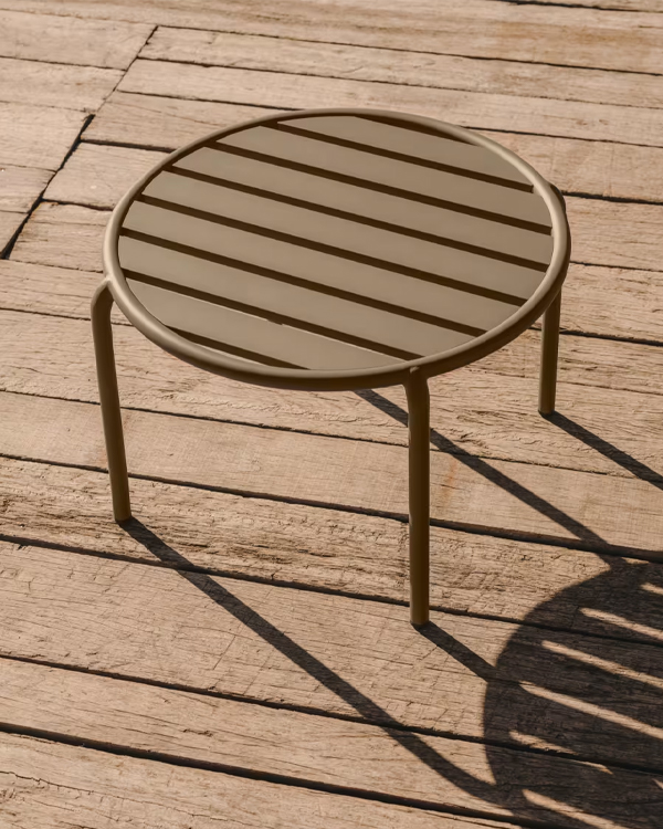 JONCOLS Spoljašnji aluminijumski pomoćni sto sa zelenim praškastim premazom, Ø 60 cm.