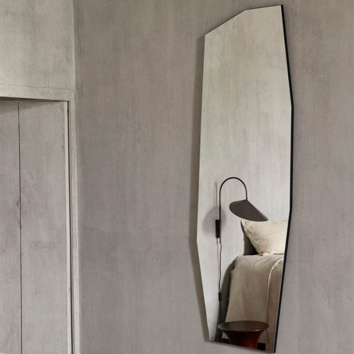 SHARD 57x165cm zidno ogledalo, crna