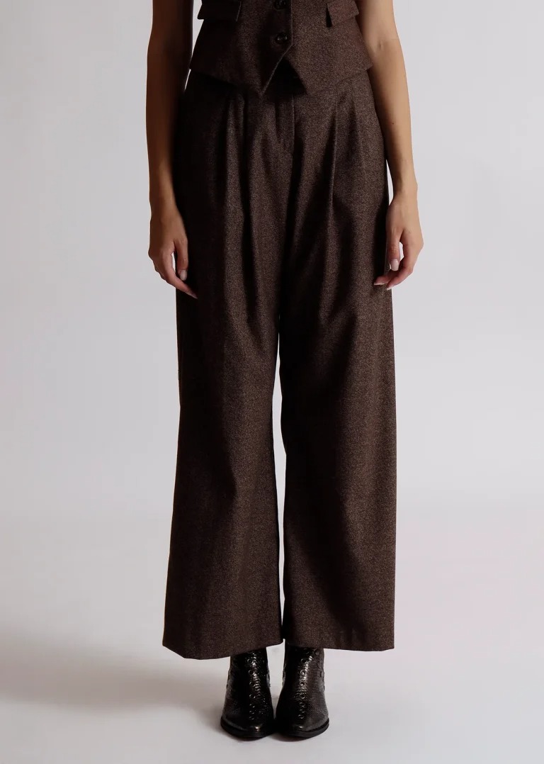 03011_4_Brown.jpg