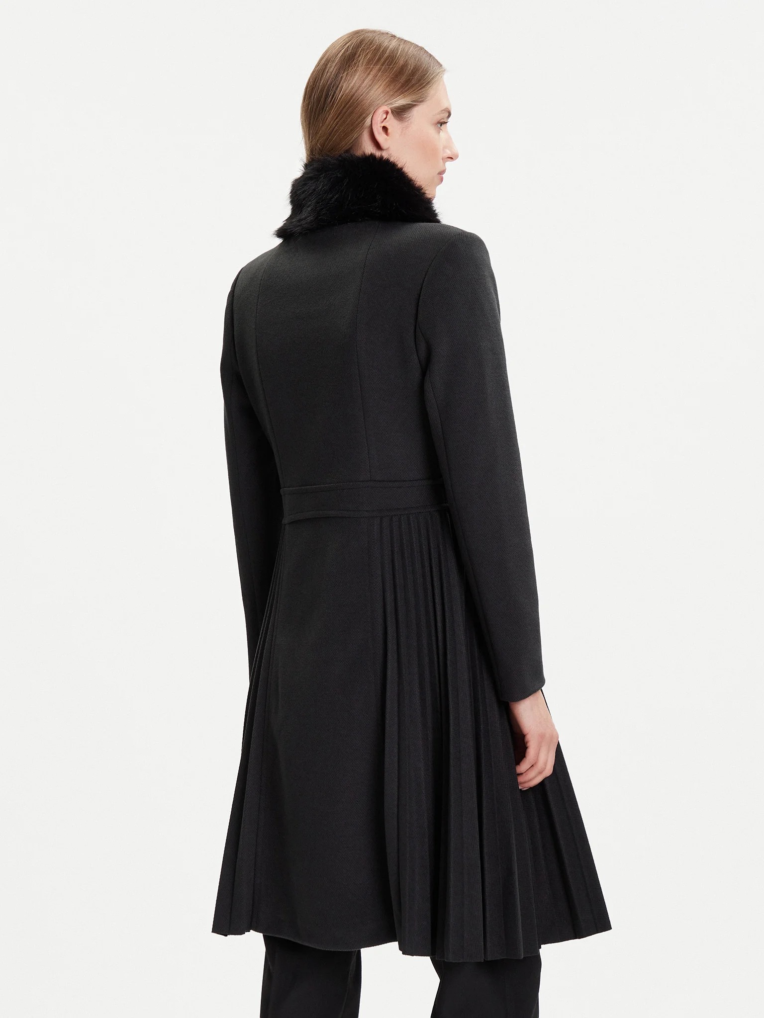 03083_3_Black.jpg