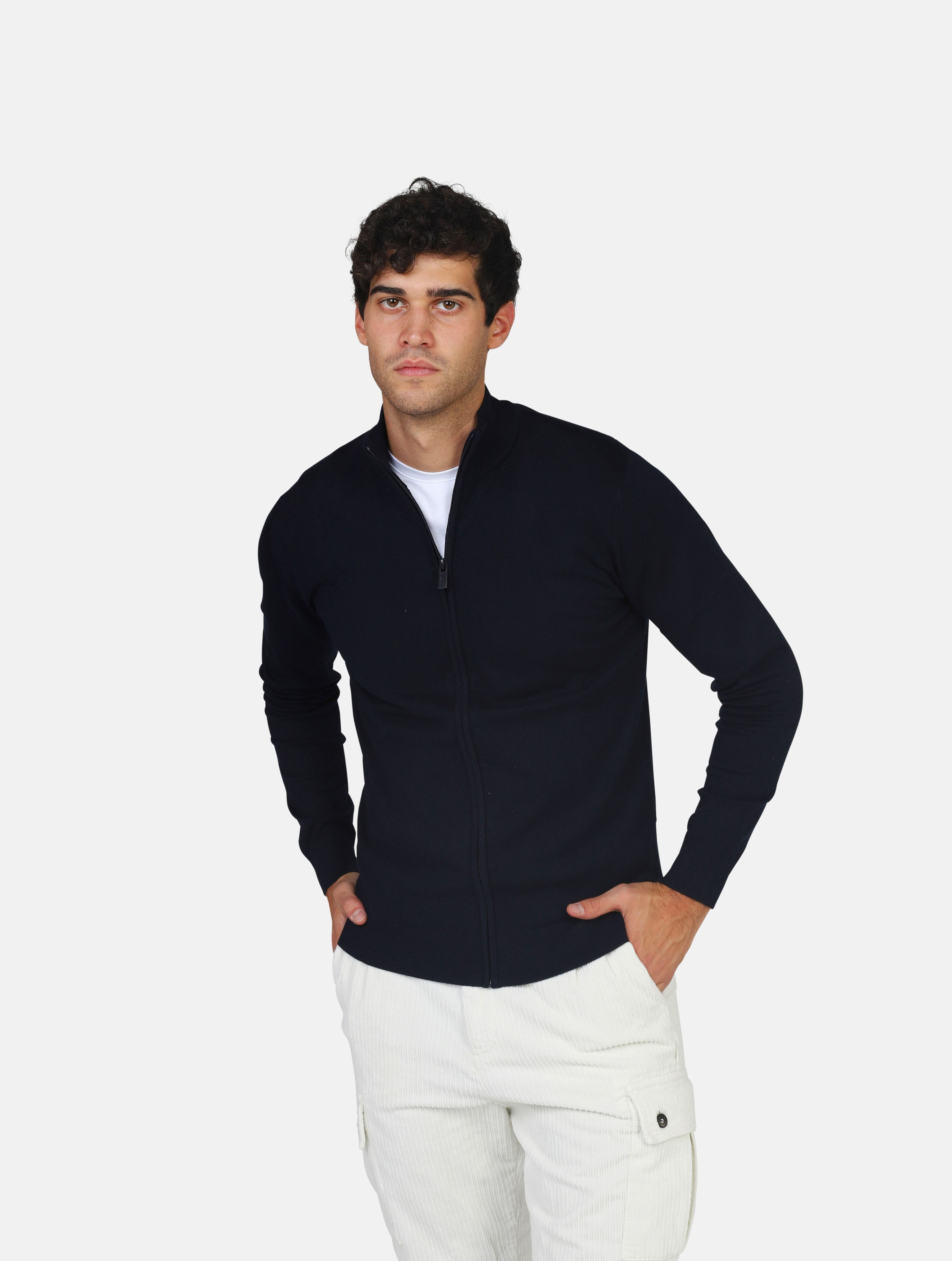 02705_5_Nero.jpg 02705_5_Nero.jpg