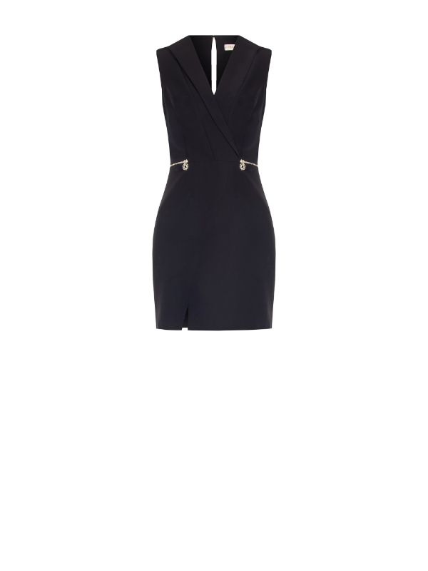 02482_3_Black.png