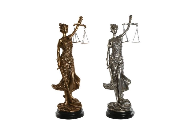 UKRASNA FIGURA ITEM 20X18,5X62 JUSTICE 2 MOD FD-208563