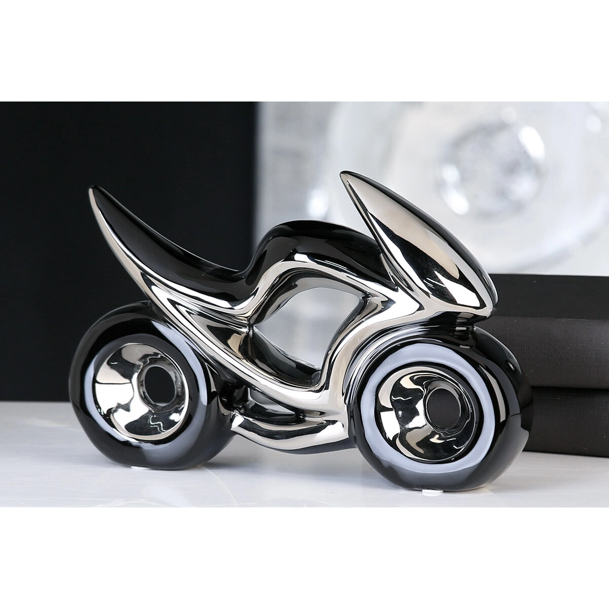 UKRASNA FIGURA MOTOR GILDE BLACK 23X15,5 CM 15727