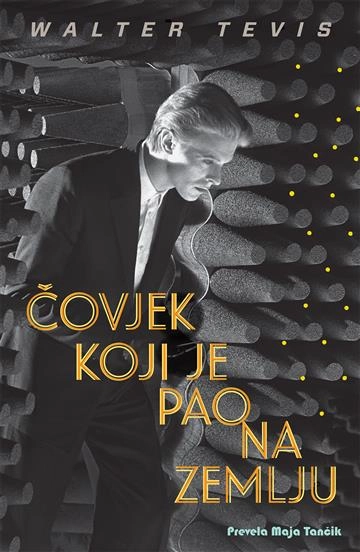 ČOVJEK KOJI JE PAO NA ZEMLJU