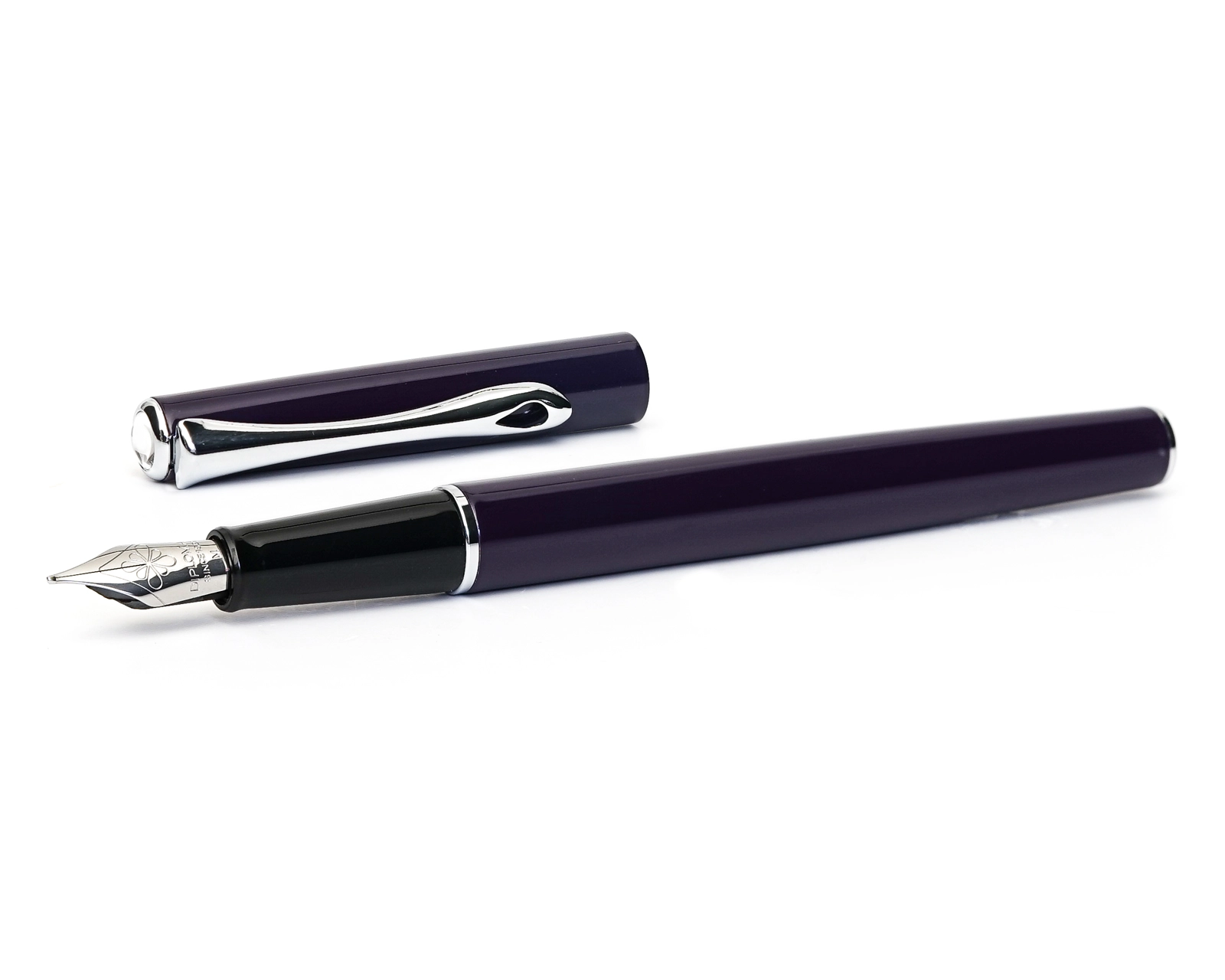 NALIVPERO DIPLOMAT TRAVELLER DEEP PURPLE M D40703025