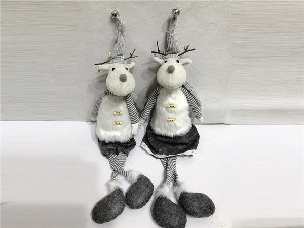 NOVOGODOŠNJI JELEN GERIMPORT GREY SITTING REINDEER 70CM 2 ASSORTMENT