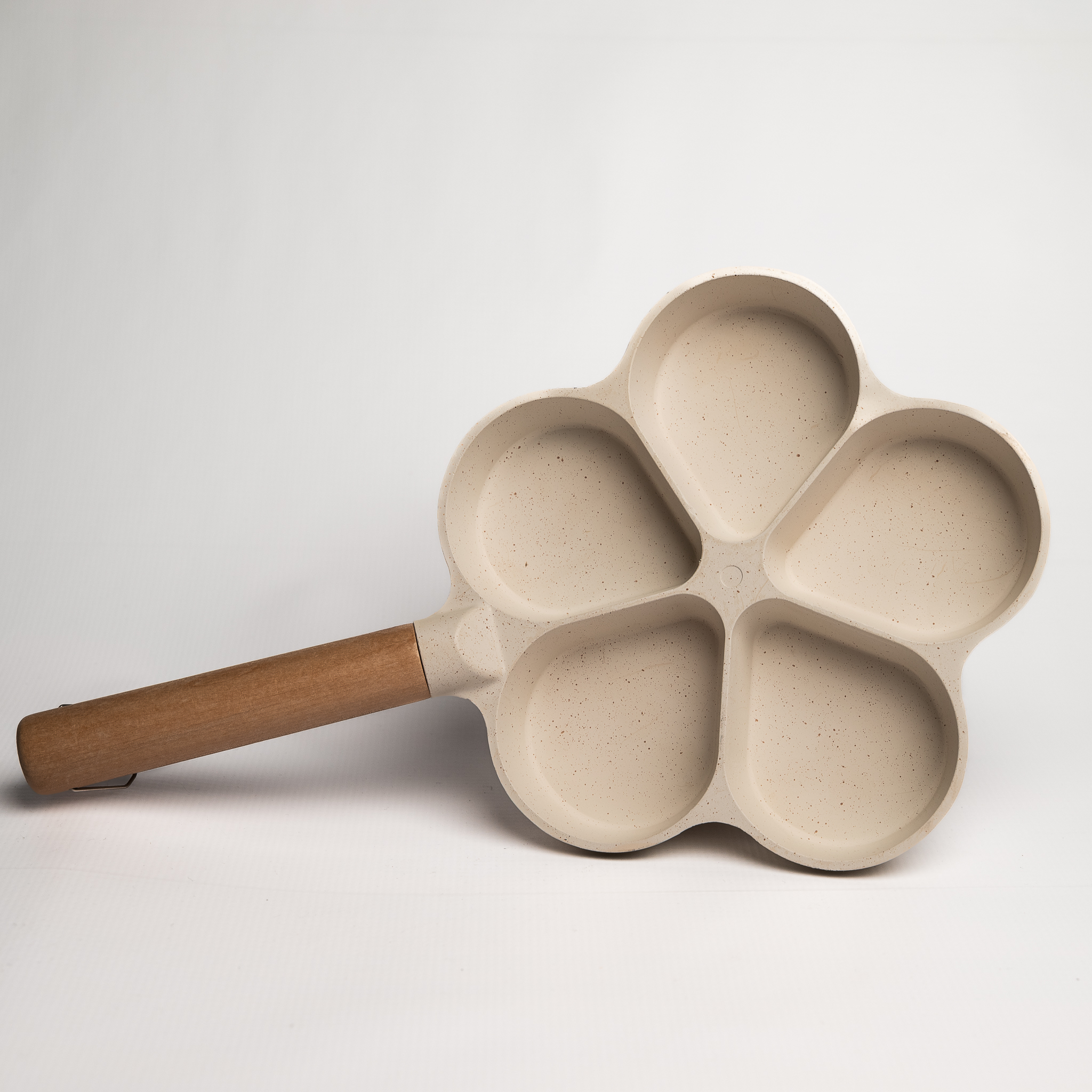 62-3318 Tiganj 20 cm
