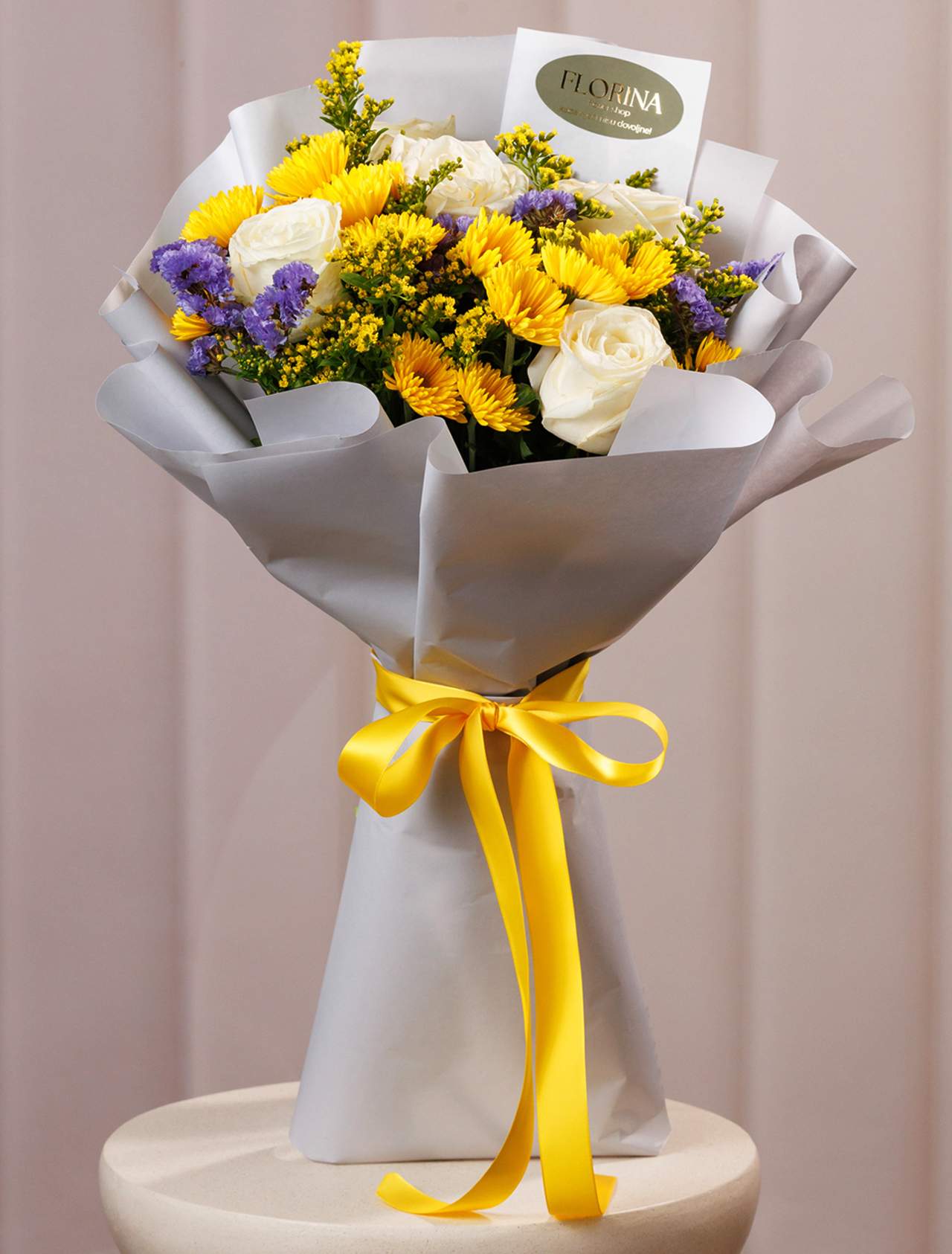 CVIJETNI ARANZMAN NORA