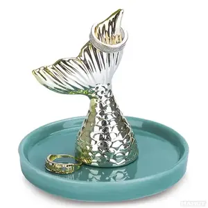 DRŽAČ ZA PRSTENJE BALVI NAYADE GOLDEN 27685