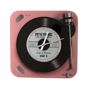 Zidni sat Pink Record Player