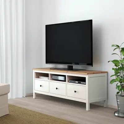 TV stalaža, bijelo bajcovano/svijetlosmeđa, 148x47x57 cm