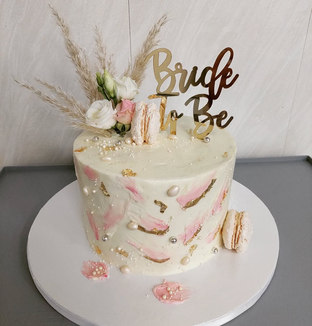 BRIDE TO BE SA TOPEROM