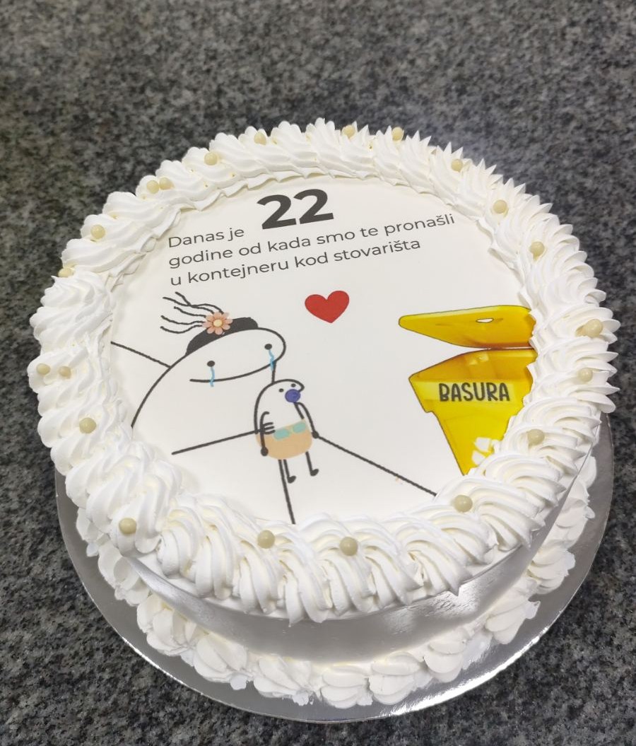 BIJELA SA SLIKOM (15)