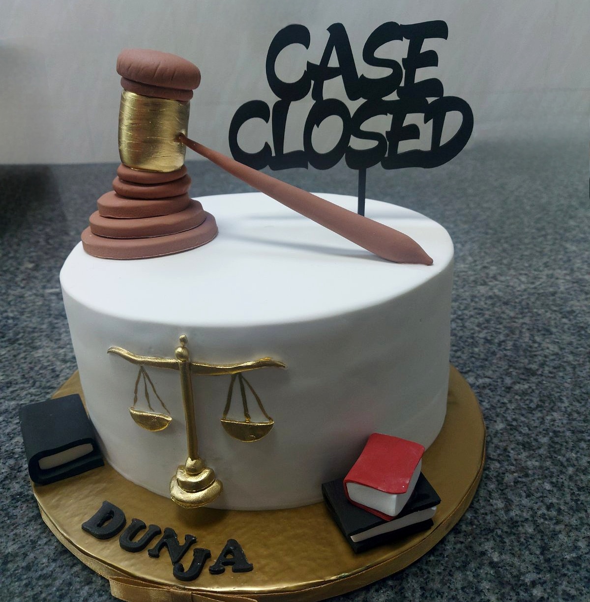 CASE CLOSED1 (20)