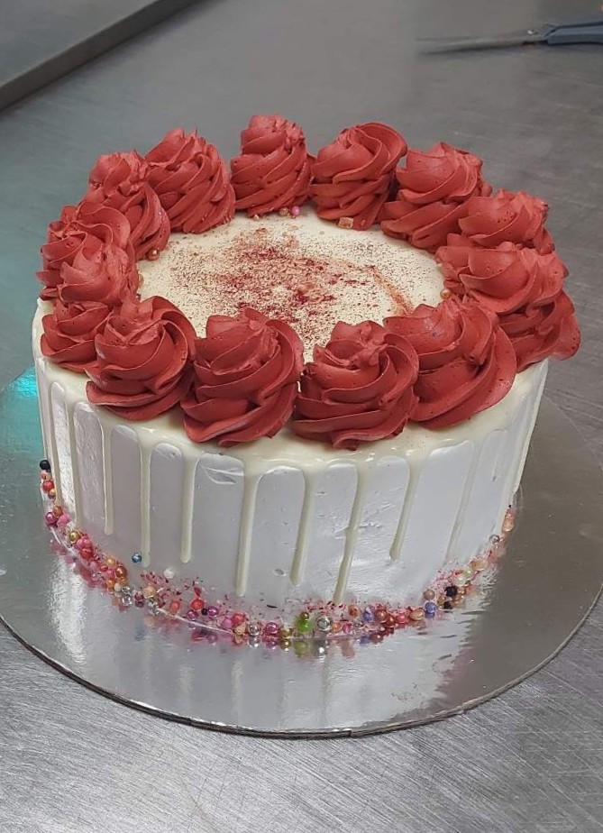 VISOČIJA SA CRVENIM TUFNICAMA (15)