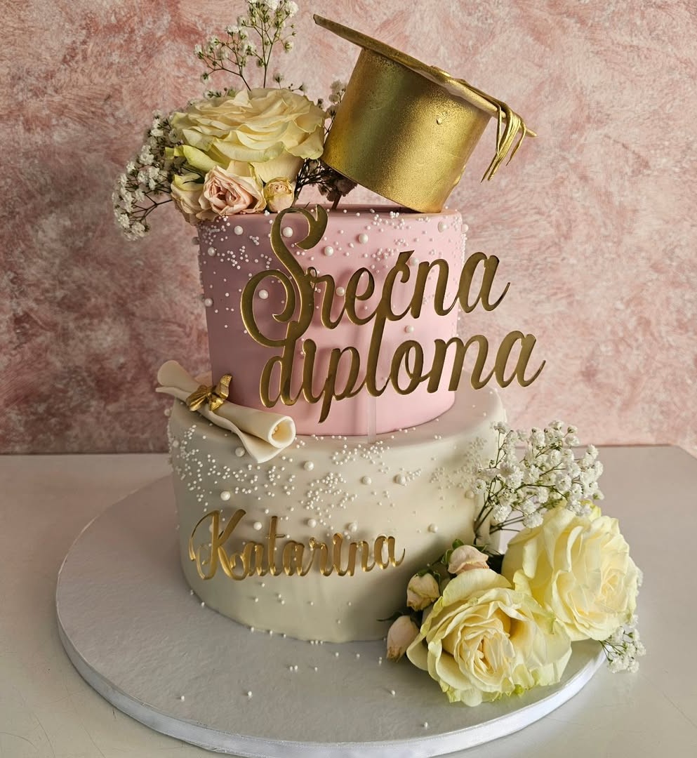 NA SPRAT SA ZLATNOM KAPOM1 (50)