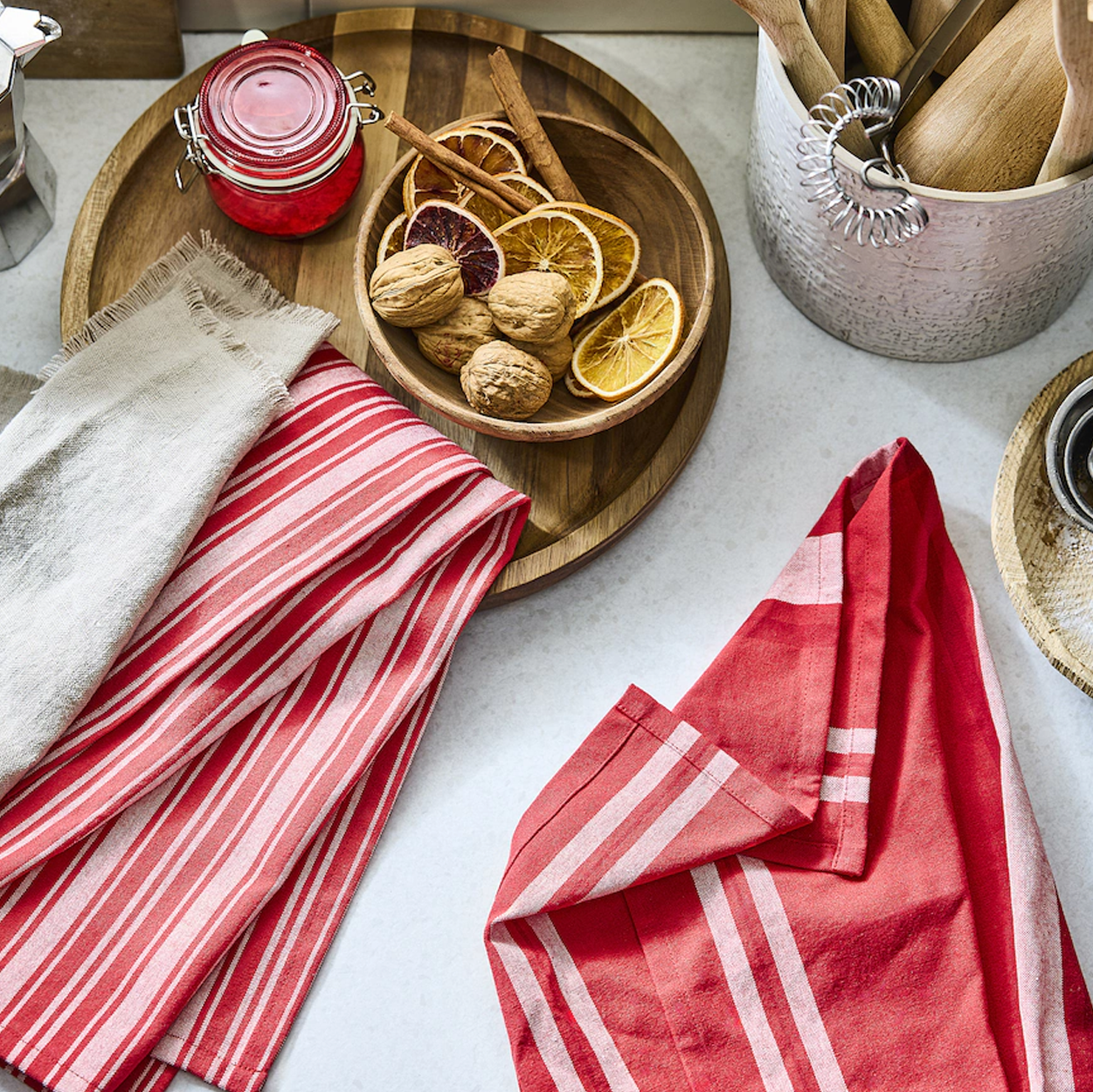 VINTERFINT 50x70cm Kuhinjska krpa, razne šare crvena/bijela