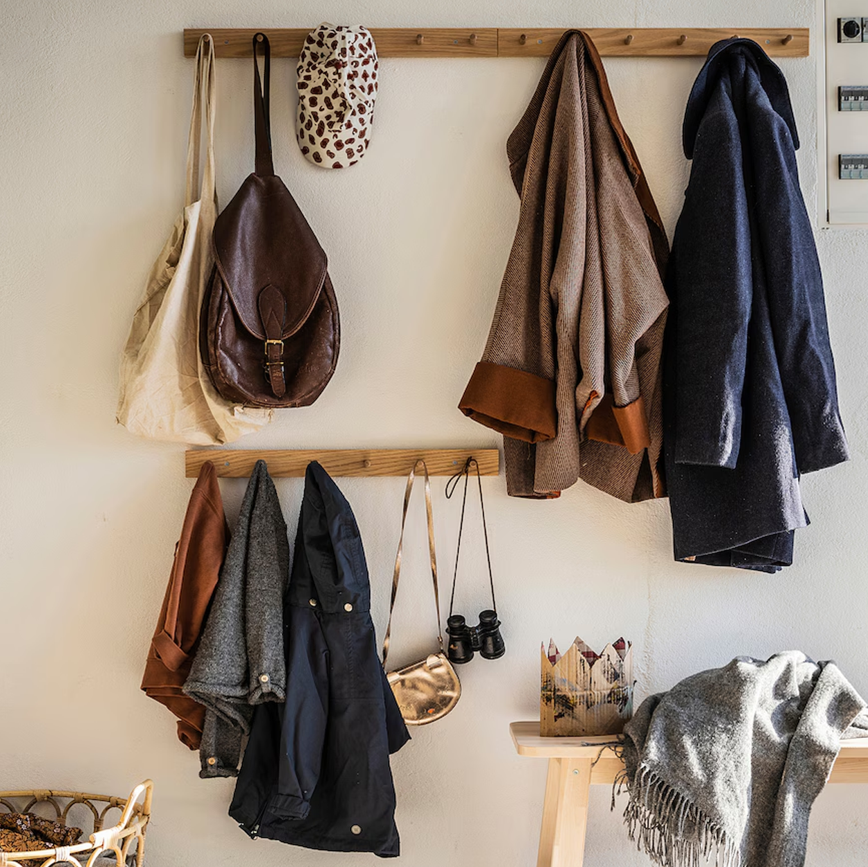 HOVOLM Zidni čiviluk sa 6 zakački, hrastovina