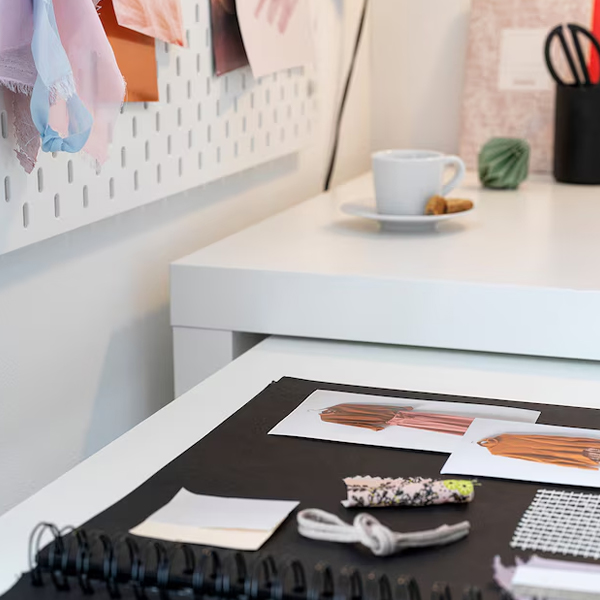 MALM 151x65cm Radni sto s izvlačnom pločom, bijela