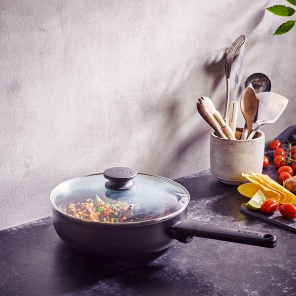 VANTA 24cm skillet tiganj