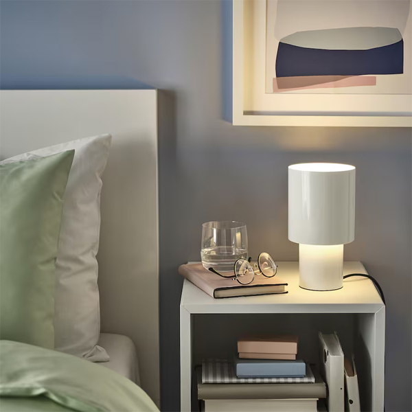 SPETSBOJ Stona lampa, podesivog intenziteta/bijela, 22 cm