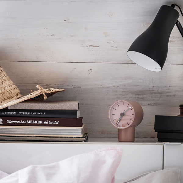 BONDTOLVAN Budilnik, analogno/blijedoroze, 8x9 cm