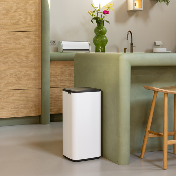 KANTA ZA OTPATKE 30l - Bo Touch, White