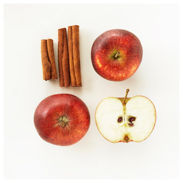 VINTERFINT 24h Mirisna svijeća u konzervi, jabuka i cimet, crvena