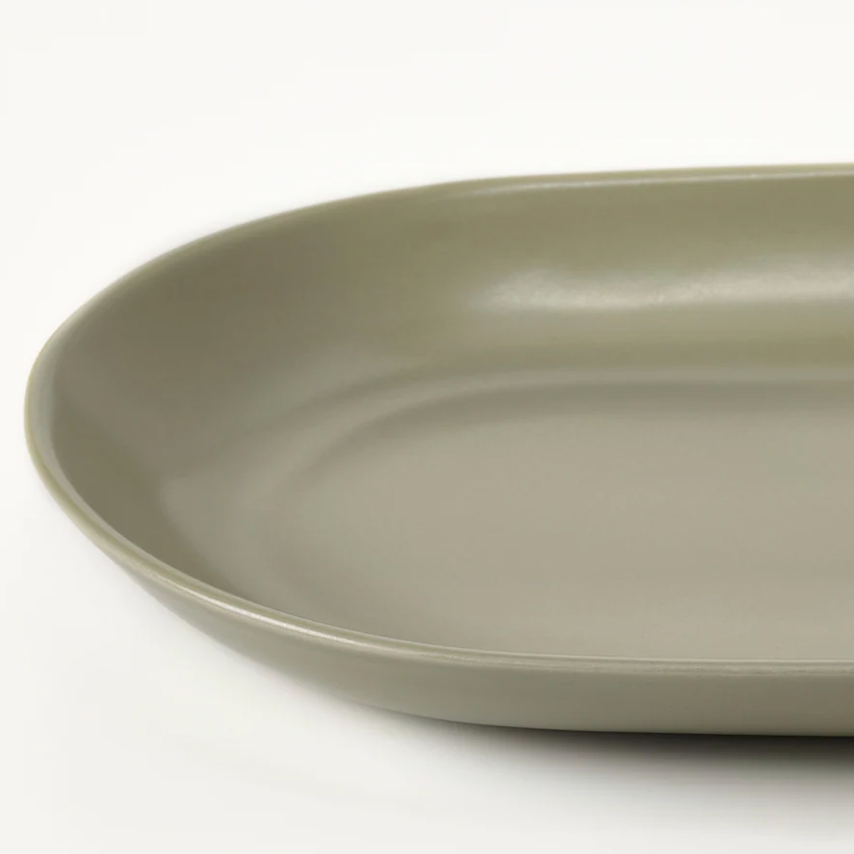 FARGKLAR 32x18cm tanjir za posluzivanje, matirano zelena