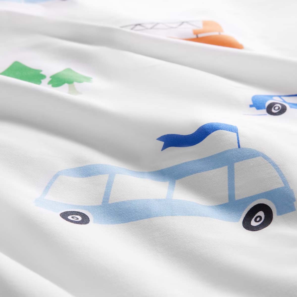 BERGFINK 150x200/50x60cm set posteljine s vrecom, raznobojno sara vozila/puteva