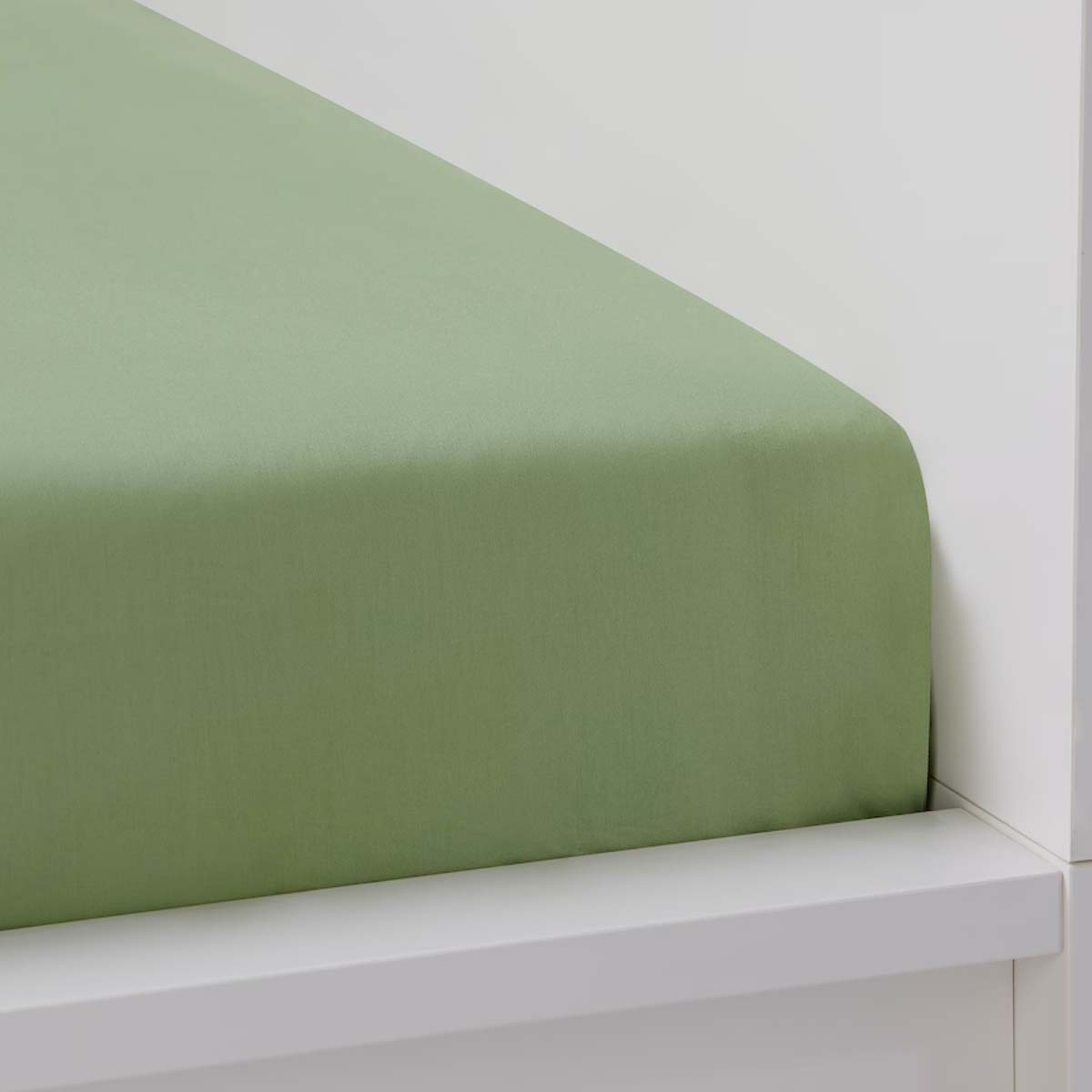 BERGFINK 150x200/50x60cm set posteljine s vrecom, zelena zirafa