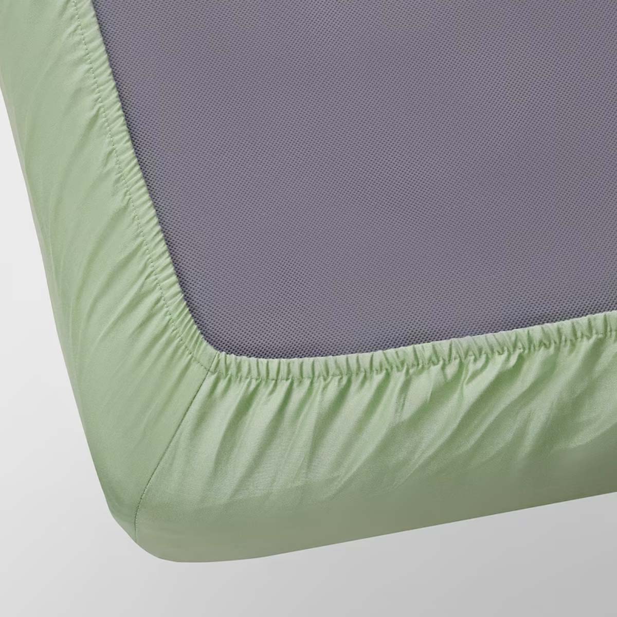 BERGFINK 150x200/50x60cm set posteljine s vrecom, zelena zirafa