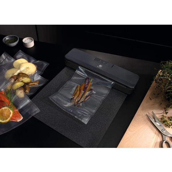 Aparat za vakumiranje Electrolux E4VS1-4AG