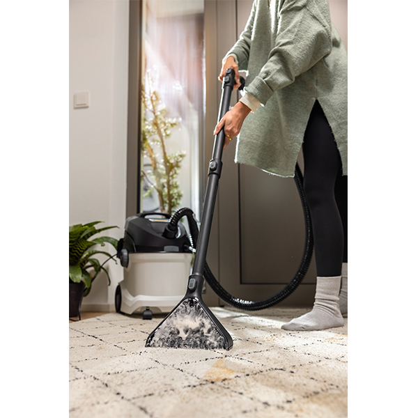 Usisivač za dubinsko čišćenje Karcher SE 6 Signature Line (1.081-190.0) sa ekstrakcionim raspršivačem/