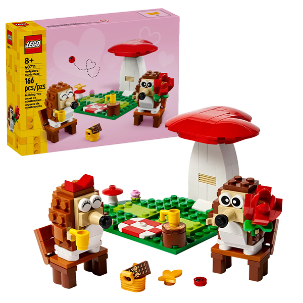 LEGO Hedgehog Picnic Date (40711)
