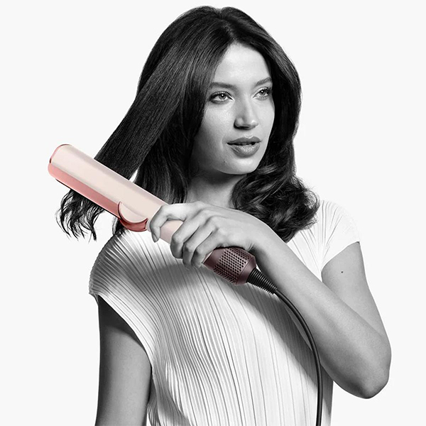 Presa za kosu Dyson Airstrait Ceramic Pink/Rose Gold (598960) Presa za kosu Dyson Airstrait Ceramic Pink/Rose Gold (598960)
