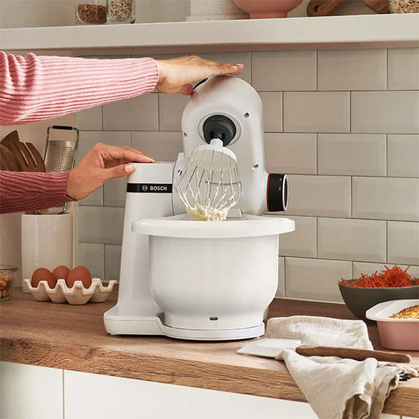 Kuhinjski robot Bosch MUMS2AW00 700W/ Kuhinjski robot Bosch MUMS2AW00 700W/