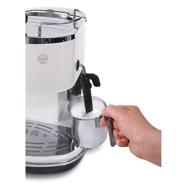Aparat za espresso DeLonghi ECO311.W Metal Icona White Aparat za espresso DeLonghi ECO311.W Metal Icona White