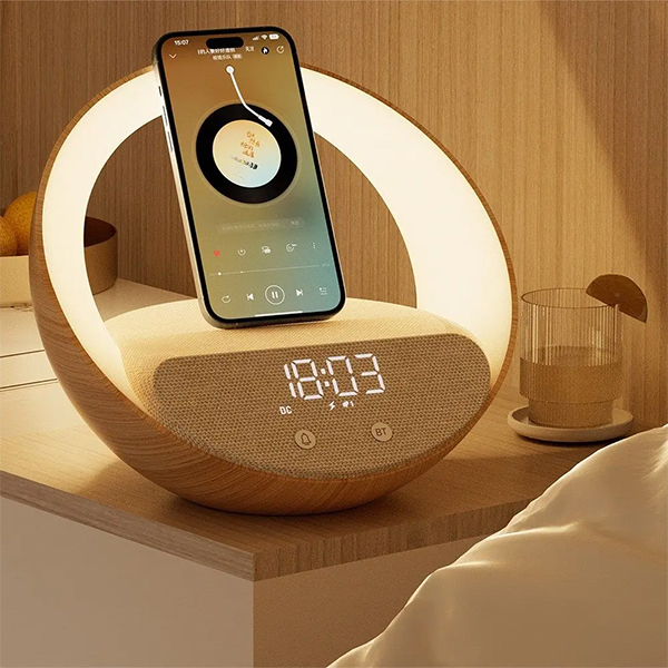 Lampa sa satom Moye Aurora Glow Wireless speaker and Wi-Fi charger Lampa sa satom Moye Aurora Glow Wireless speaker and Wi-Fi charger