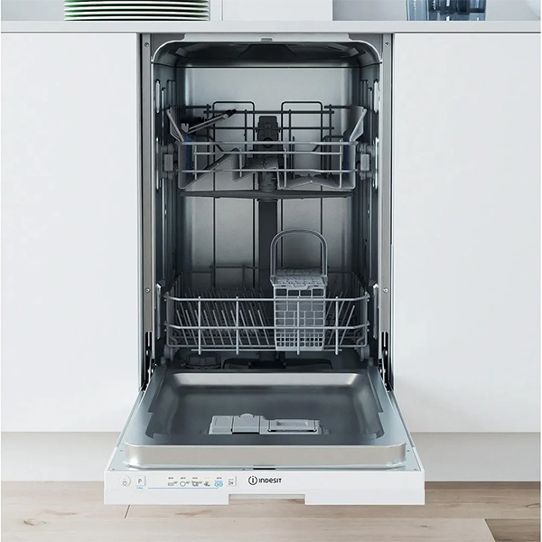 Ugradna mašina za pranje posuđa Indesit IN2ID10CS80 Ugradna mašina za pranje posuđa Indesit IN2ID10CS80