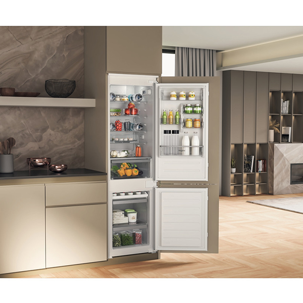 Ugradni kombinovani hladnjak Whirlpool WHC18D011C1 (No Frost)