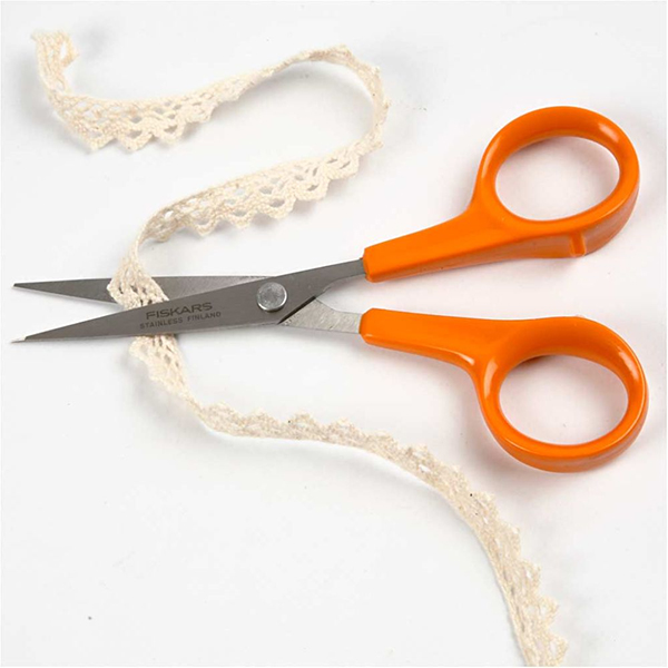 Makaze Fiskars Classic Precizne Micro-tip Needlework scissors 13cm Makaze Fiskars Classic Precizne Micro-tip Needlework scissors 13cm