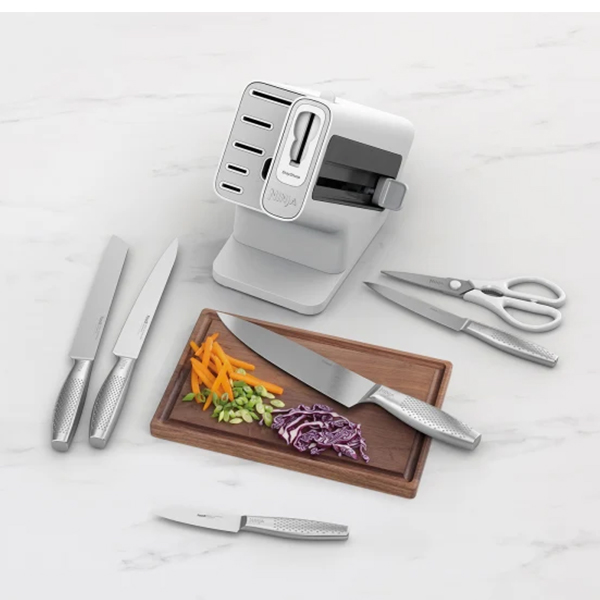 Set noževa Ninja StaySharp K62006EUWH (sa integrisanim sistemom za oštrenje)