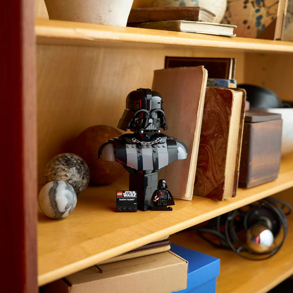 LEGO Star Wars Darth Vader Bust (75439)