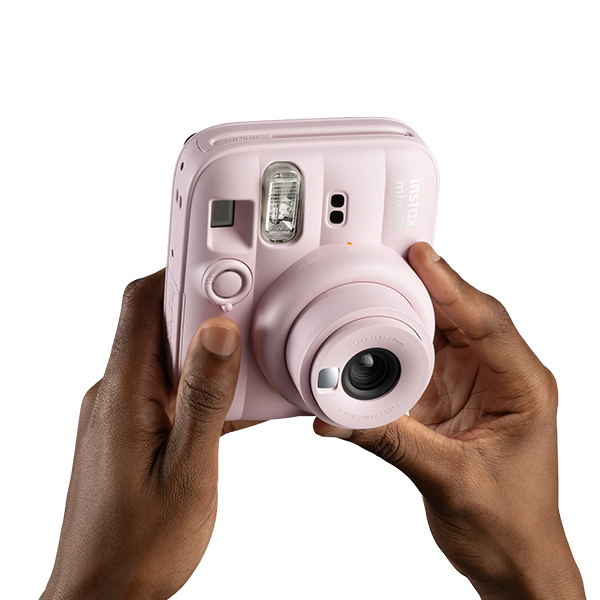 Foto aparat Fujifilm Instax Mini 13 (Candy Pink) Foto aparat Fujifilm Instax Mini 13 (Candy Pink)