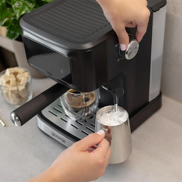 Aparat za espresso Gorenje ESCM15CDB-747600