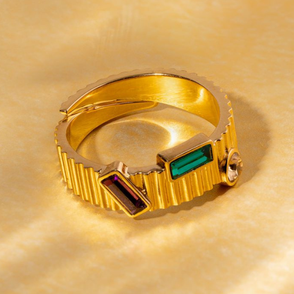 Rebecca Judith BJUAOM03